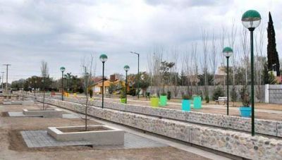 Con la inauguraci�n de nuevas obras p�blicas, Las Varillas celebrar� ma�ana su Patronal