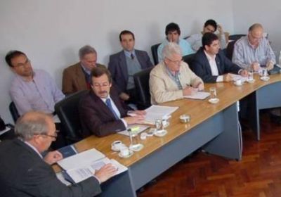 Valiero dijo a los senadores que se mejorar� el perfil de la deuda p�blica