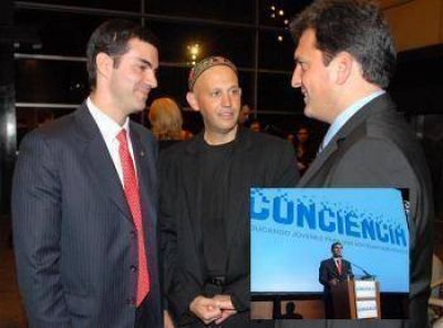 El Gobernador particip� en una cena solidaria de la Fundaci�n Conciencia