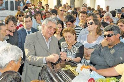 Doloroso adi�s a Miguel Mukdise en Las Termas 