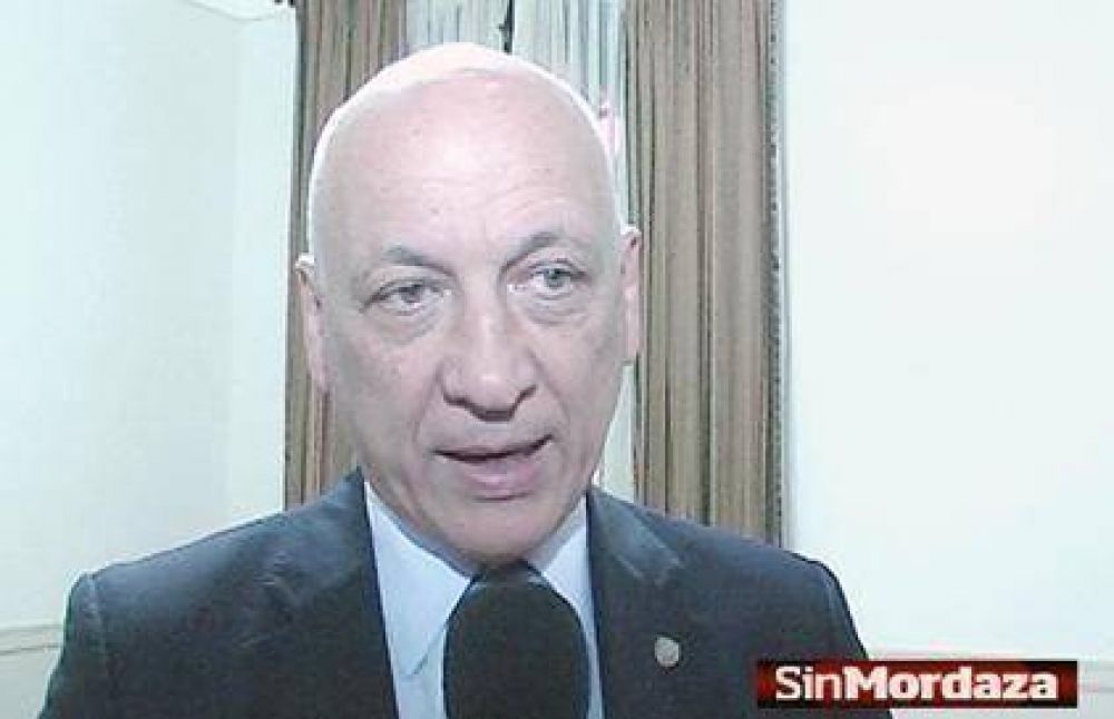 Bonfatti quiere ser candidato y niega que est�n las fechas electorales
