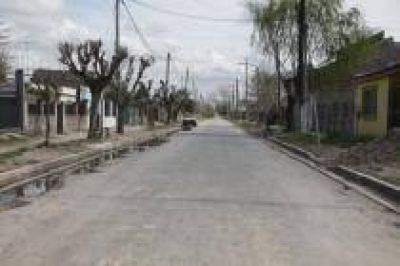 Florencio Varela Nuevas obras de pavimentaci�n en San Jorge y otros barrios