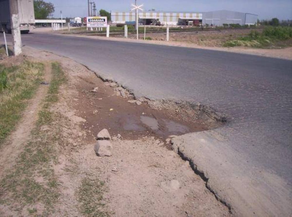 Siguen relegadas las obras de pavimentaci�n e iluminaci�n