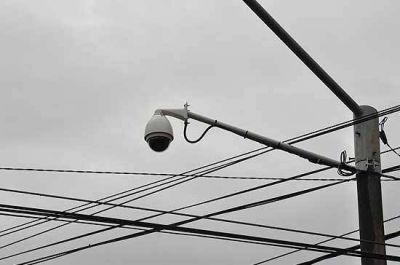 Con el sistema de monitoreo descubrieron a dos arrebatadores y los detuvieron en Fassina y Alberdi 