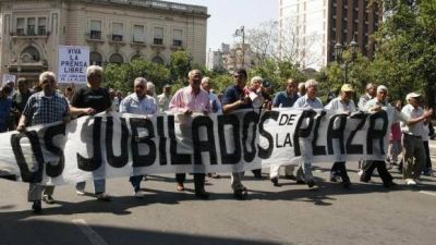 Los jubilados redoblan la presi�n por el 82% m�vil