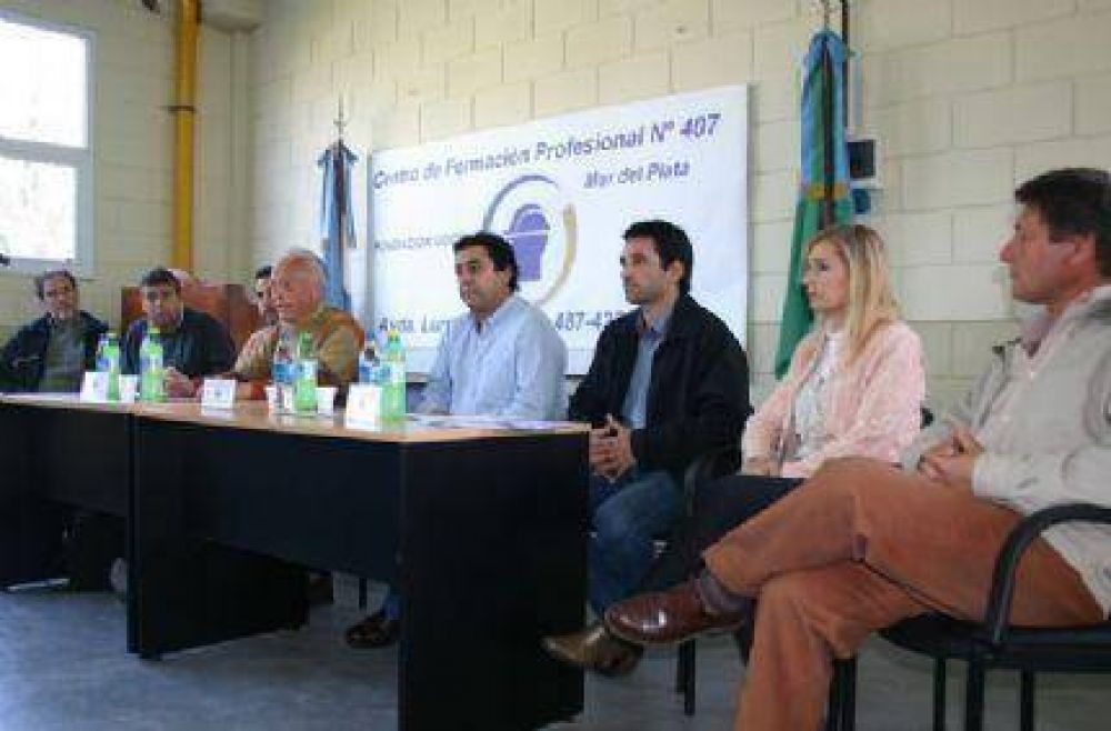 Olimp�adas Nacionales de Formaci�n Profesional en la Escuela de la UOCRA