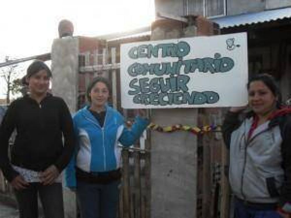 Se inaugur� el primer C�rculo Infantil de Pie en Mar del Plata