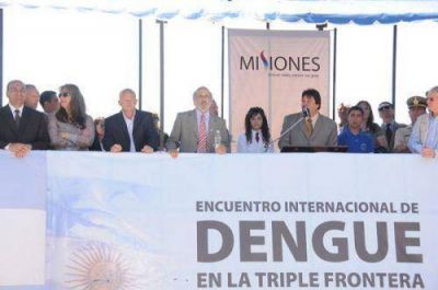 Closs pidi� compromiso en la prevenci�n del dengue