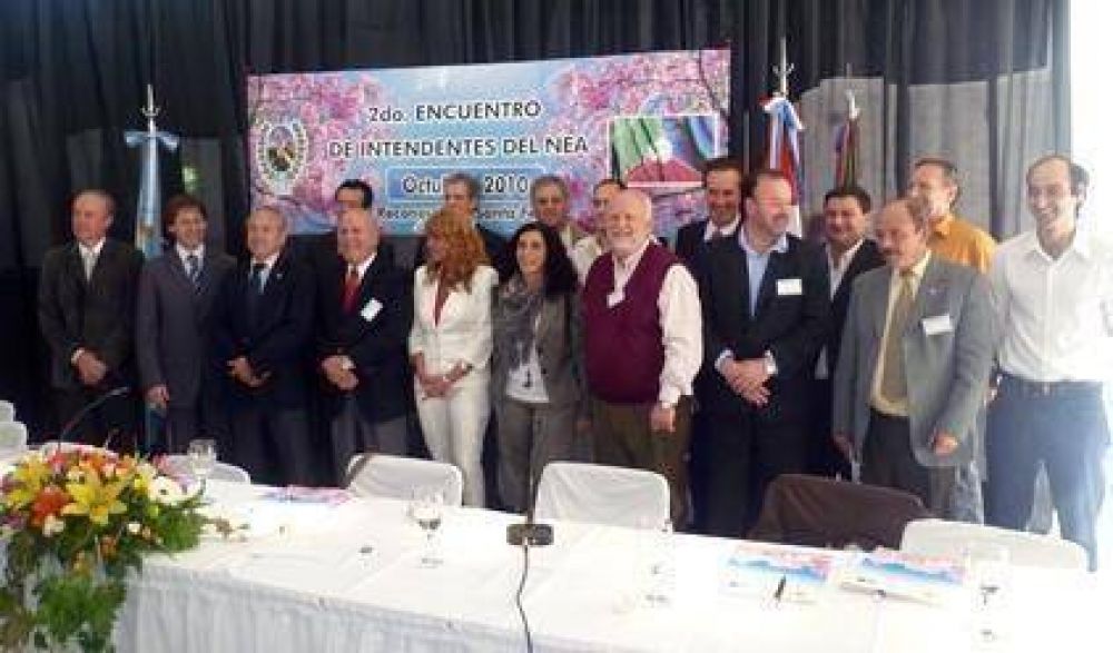 Se llev� a cabo el Foro de Intendentes de la Regi�n del NEA