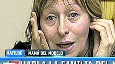  Emotivo testimonio de la mam� del modelo asesinado: "Necesitamos que nos cuiden"