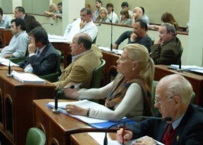 Concejo Deliberante Acalorada sesi�n en San Isidro