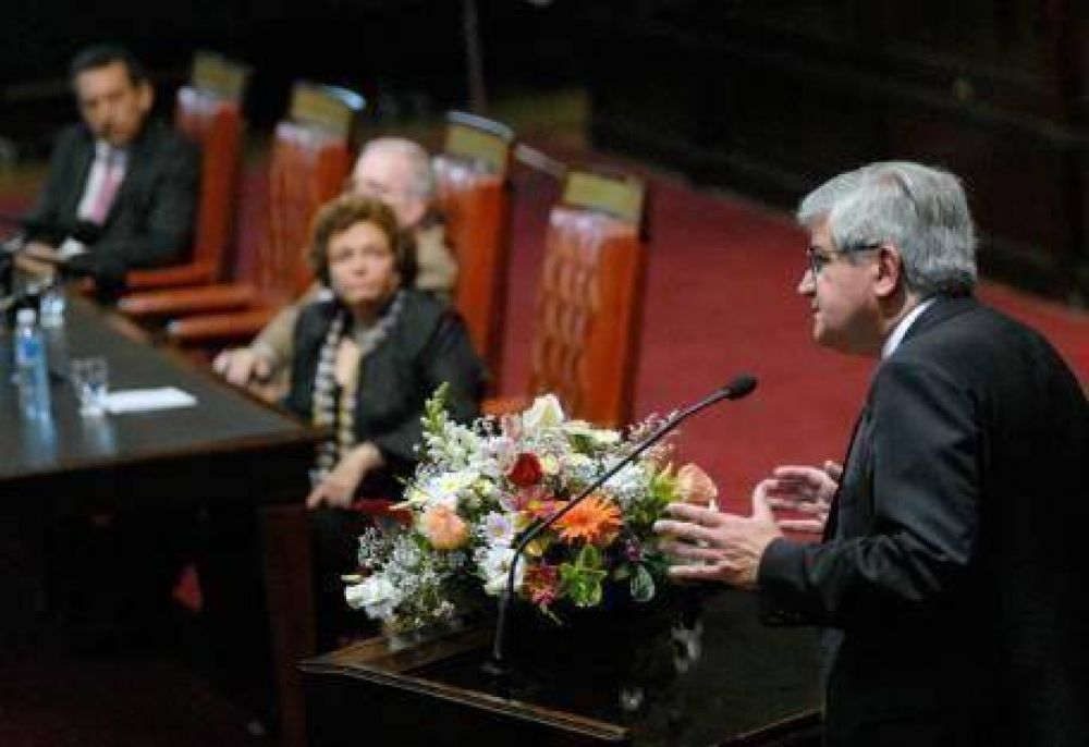 Alberto Iribarne: �Criticar a la Justicia es un gran retroceso�