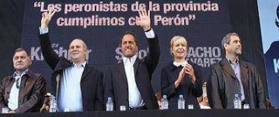 Provincia ratific� "alineamiento" con Naci�n en acto recordatorio a Per�n