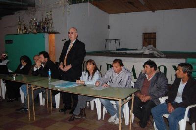 Se abrieron los sobres de la licitaci�n para la cubierta parab�lica del Club de Caz�n