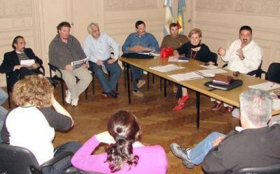 Salud P�blica: El Foro Legislativo de Campana redact� un documento ante la creaci�n de una nueva contribuci�n obligatoria