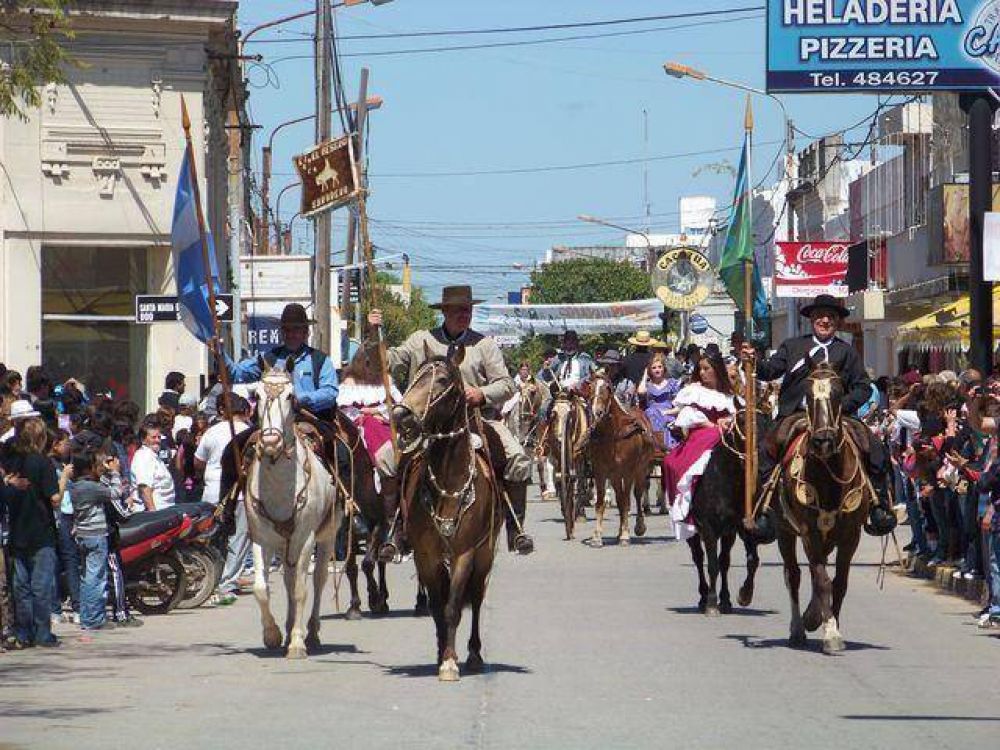 El aniversario del centro tradicionalista El resero