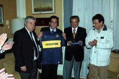 Espacios p�blicos, negocios privados �Ponemos o no ponemos plata para que Boca venga a jugar a Independiente?