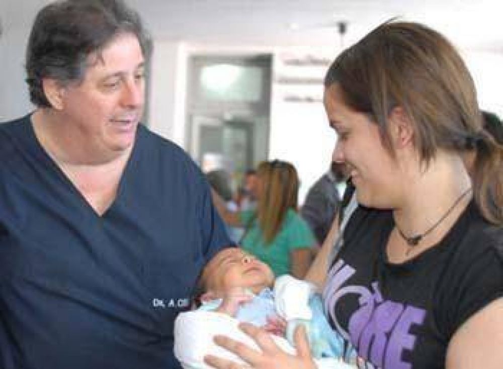 Presentan ejes del programa de fertilizaci�n asistida 