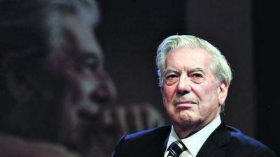 Vargas Llosa: Cristina conduce un gobierno �corro�do por la corrupci�n�