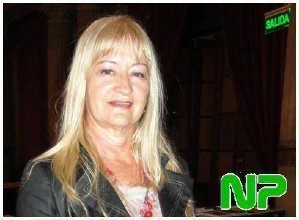 Educaci�n: EX DIRECTORA DE CULTURA DE MALVINAS PARTICIPO DEL VI FORO EDUCATIVO