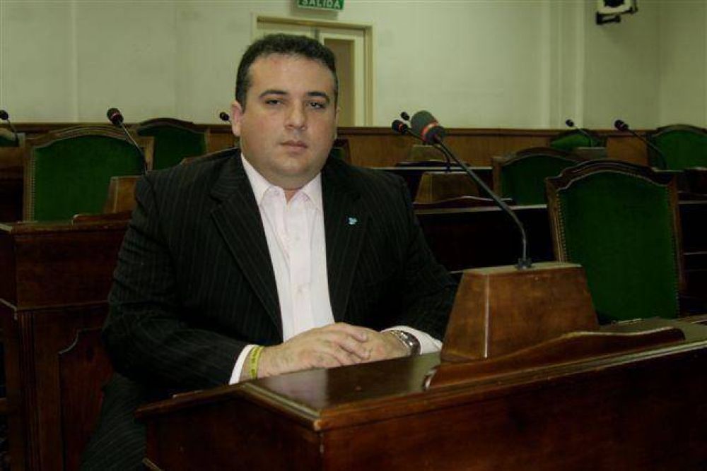�Repudio la violencia contra los vecinos que se oponen al Vial�