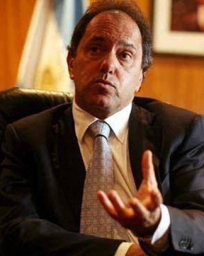 Scioli dijo que podr�a ampliar la polic�a comunal 