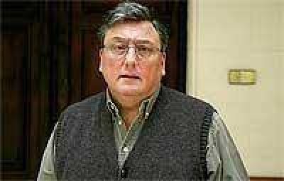 Hourest propone que la Comisi�n trabaje en conjunto con dependencias del Congreso