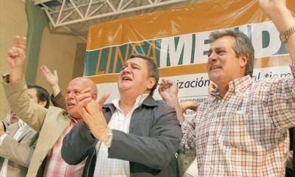 El jaquismo encara una movida para acercar posiciones con los azules