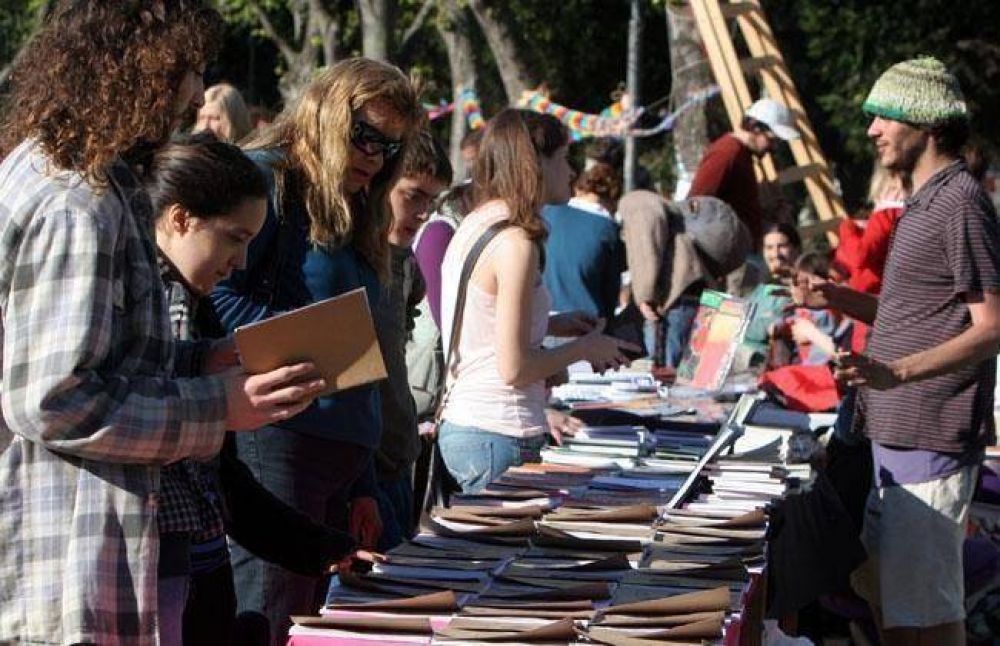 Mar del Plata tuvo su primera Feria del Libro Independiente