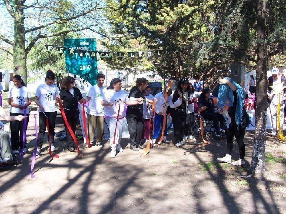 Escobar - FINALIZO LA SEMANA POR AMOR AL ARTE IX CON LA TRADICIONAL FERIA CALLEJERA
