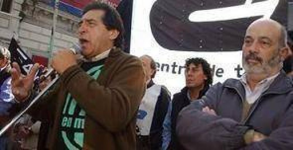 Estatales realizar�n nueva protesta por aumento salarial