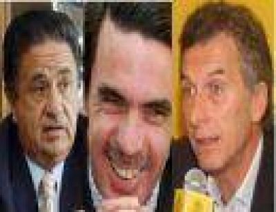 Aznar, Duhalde y Macri en la Legislatura porte�a