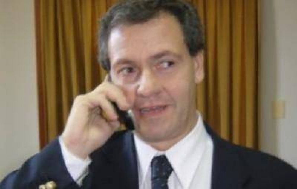 Con ayuda de la UCR y Garciarena, Pulti cerr� el negocio de las c�maras de seguridad