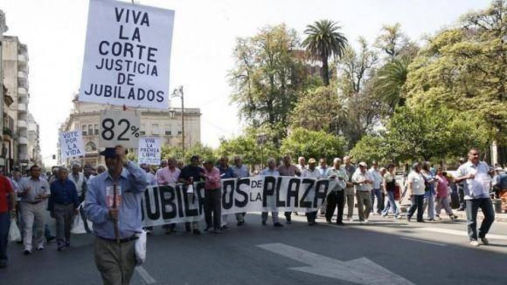 Marcha por el 82% m�vil con la mirada puesta en Buenos Aires