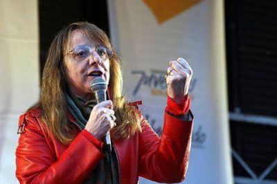 Alicia Kirchner visita la provincia