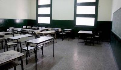 Se agudizan los conflictos docentes en varios distritos al fin del ciclo