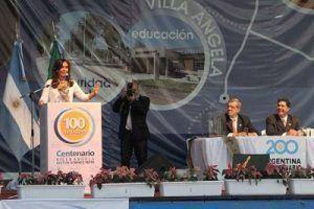 Cristina Kirchner defendi� su proyecto de pa�s y asing� 22 pesos para el sector algodonero
