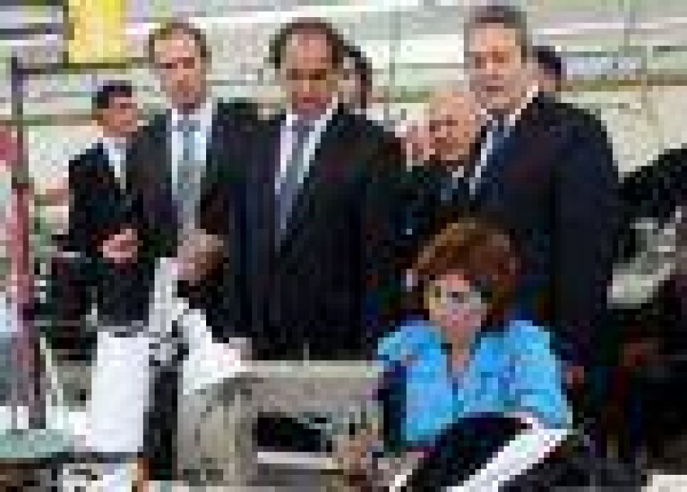 En septiembre, nueve PyMEs de Pehuaj� recibieron apoyo por $272.000 