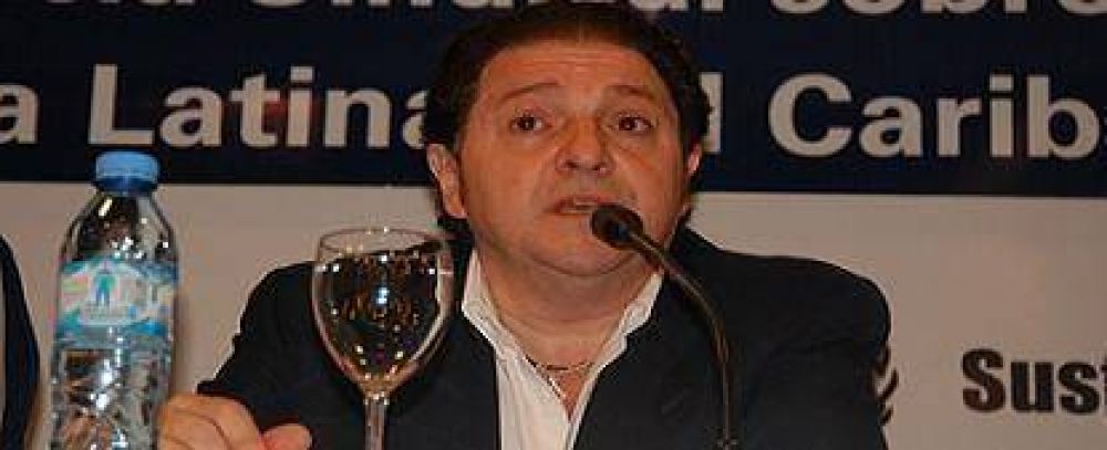 An�bal F. desembarca en la "interna" platense, con un funcionario propio