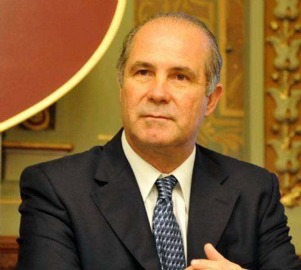 Alvarez participar� de la semana del Municipalismo Iberoamericano