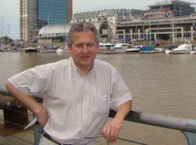 Hoy los periodistas despedimos a un gran colega, Carlos Alberto Vega