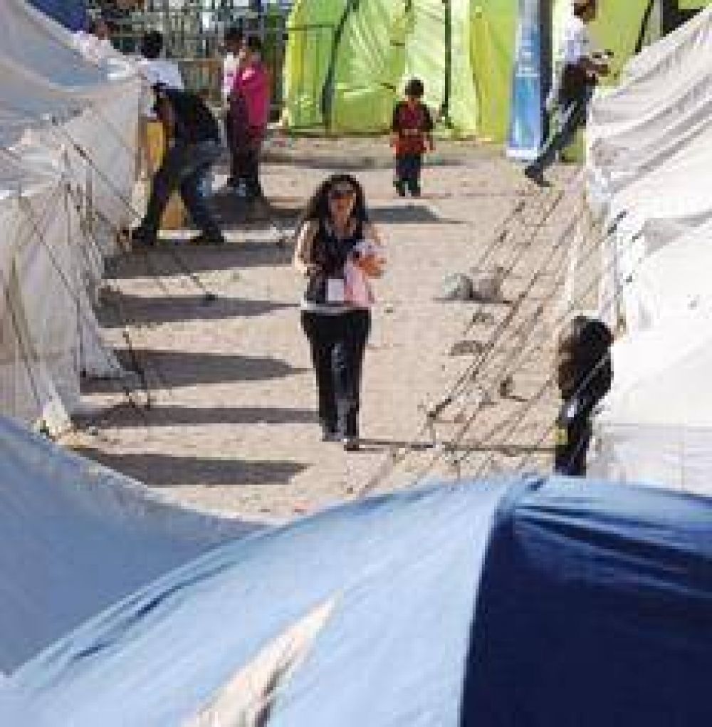 Un �xodo lento en medio del rescate