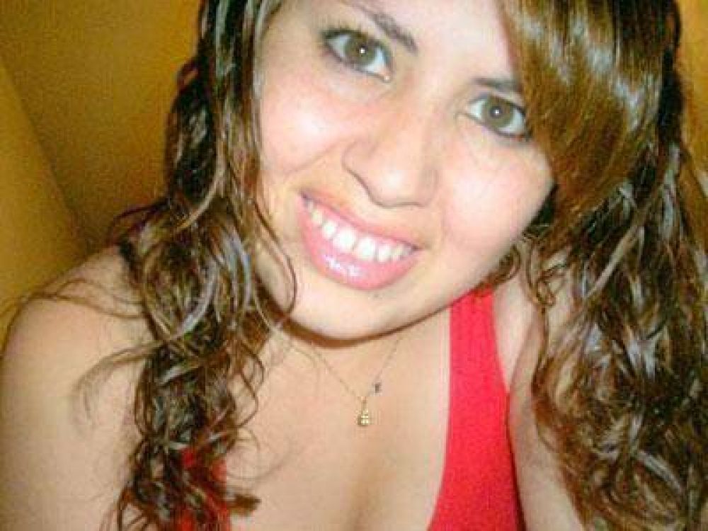  CASO LEMOS | EL MARIDO NO RESPONDI� EL CUESTIONARIO EL FISCAL La autopsia determin� que Fernanda fue estrangulada