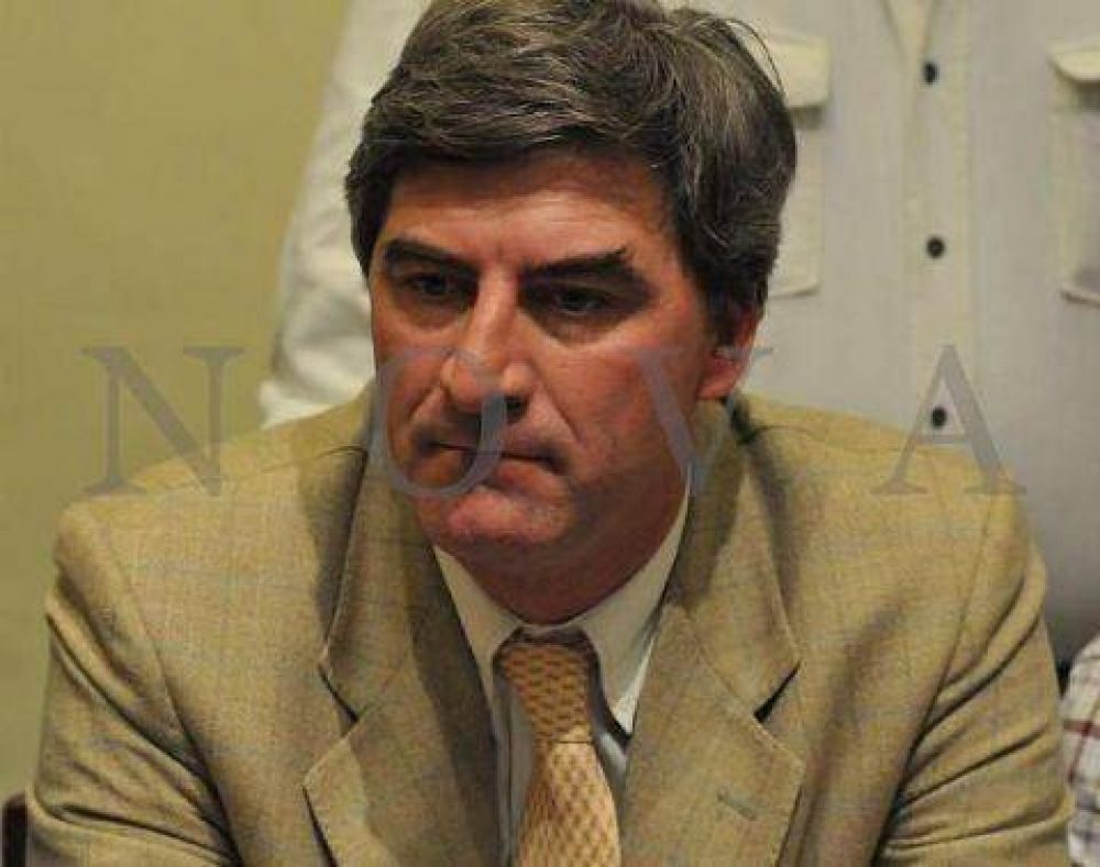 Mor Roig. ��Bruera piensa obligar a los vecinos a sostener la polic�a con un aumento de tasas?� 
