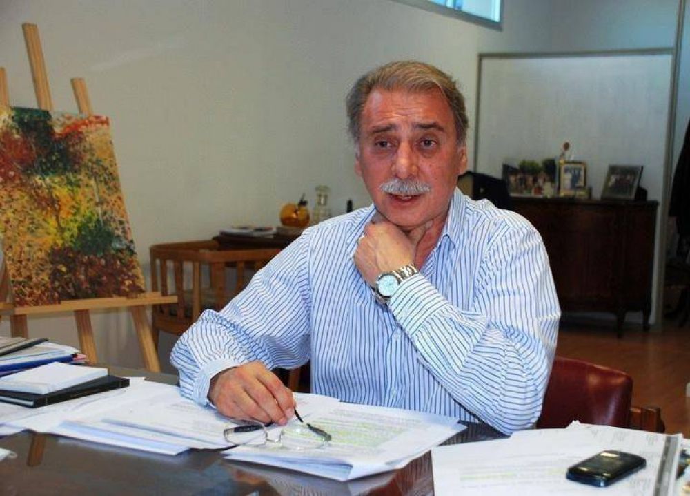 Sobisch: s� al 82%, no al aumento legislativo