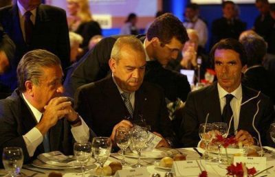 Repudian la visita de Aznar