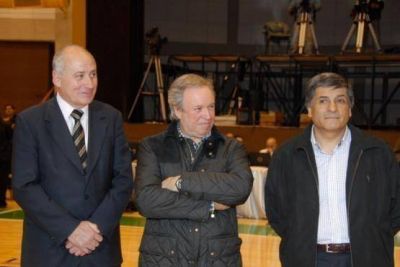 Peralta dijo que hay que dejar trabajar tranquila a la Jueza