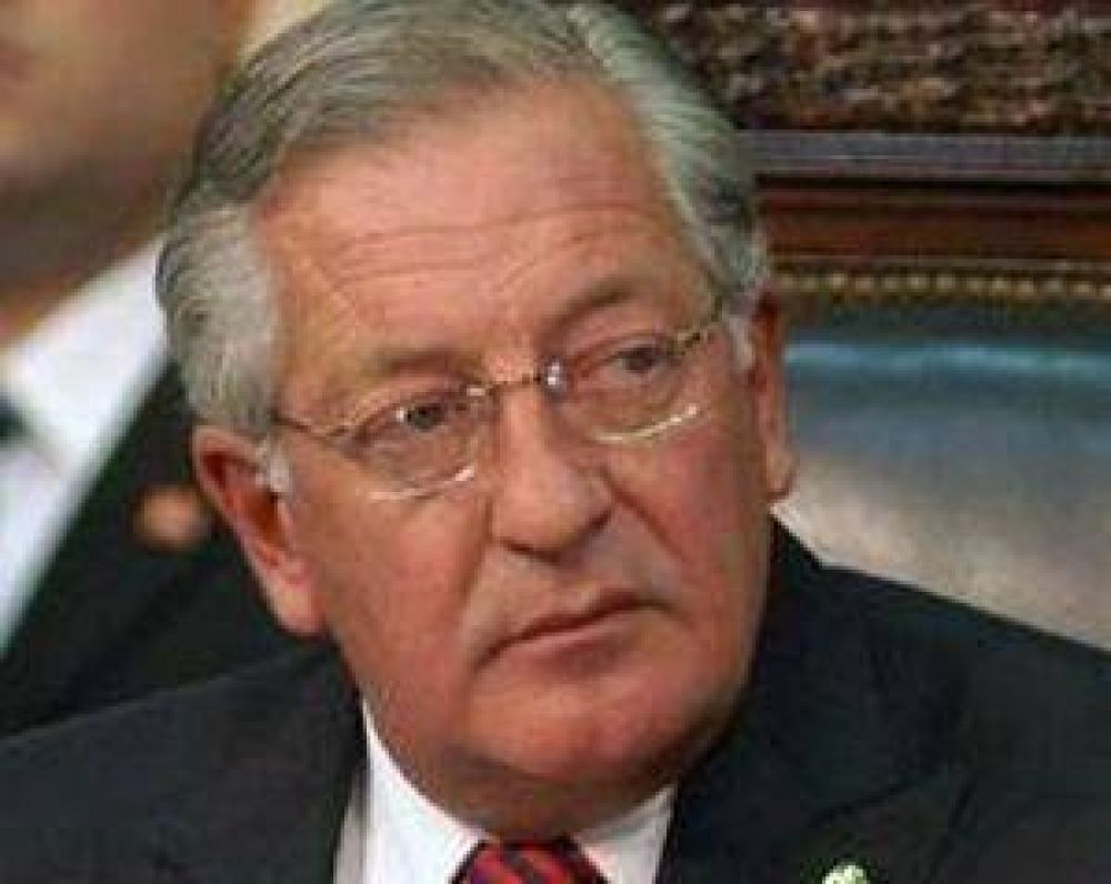 Eduardo Fellner consider� que �el 82 por ciento m�vil es sacar los pies de la realidad� 