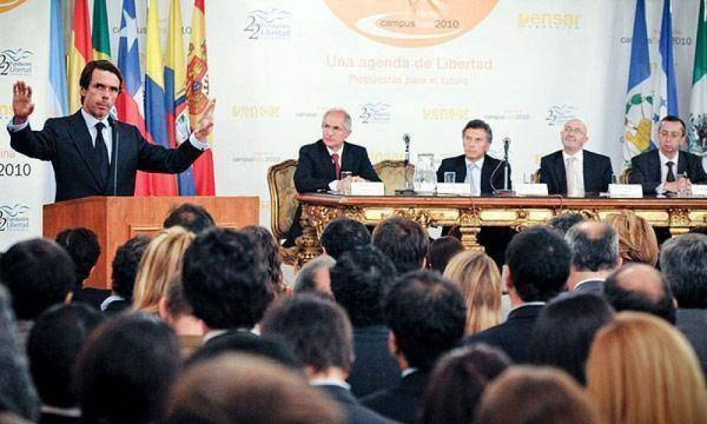Aznar, sobre Ch�vez: "No todos siguen el camino de la libertad"