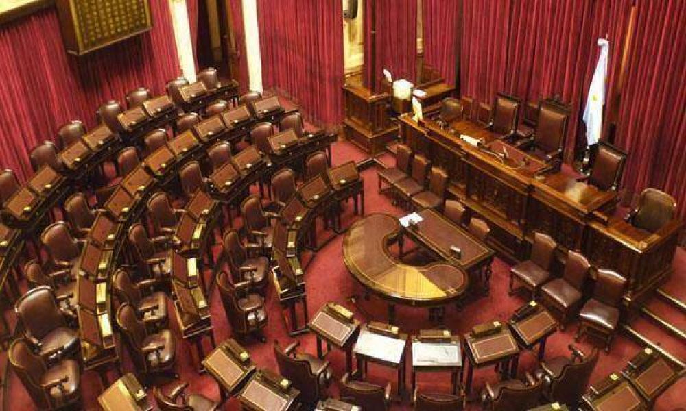 Amenaza de bomba contra Julio Cobos en el Senado de la Naci�n